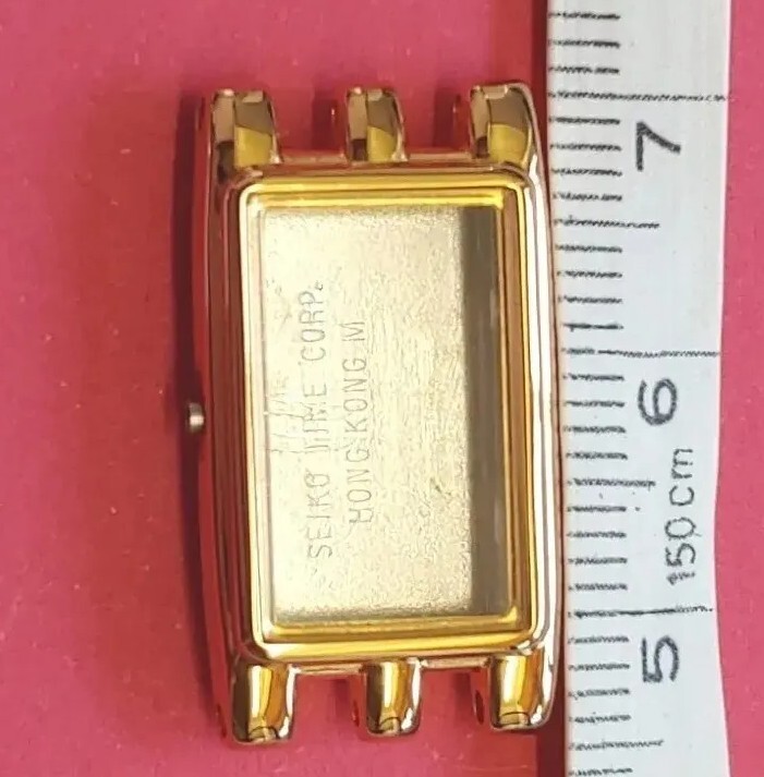 Seiko Quartz Rectangular Gold Plated Watch Case 2E20-6951 Hong Kong. Pristine.