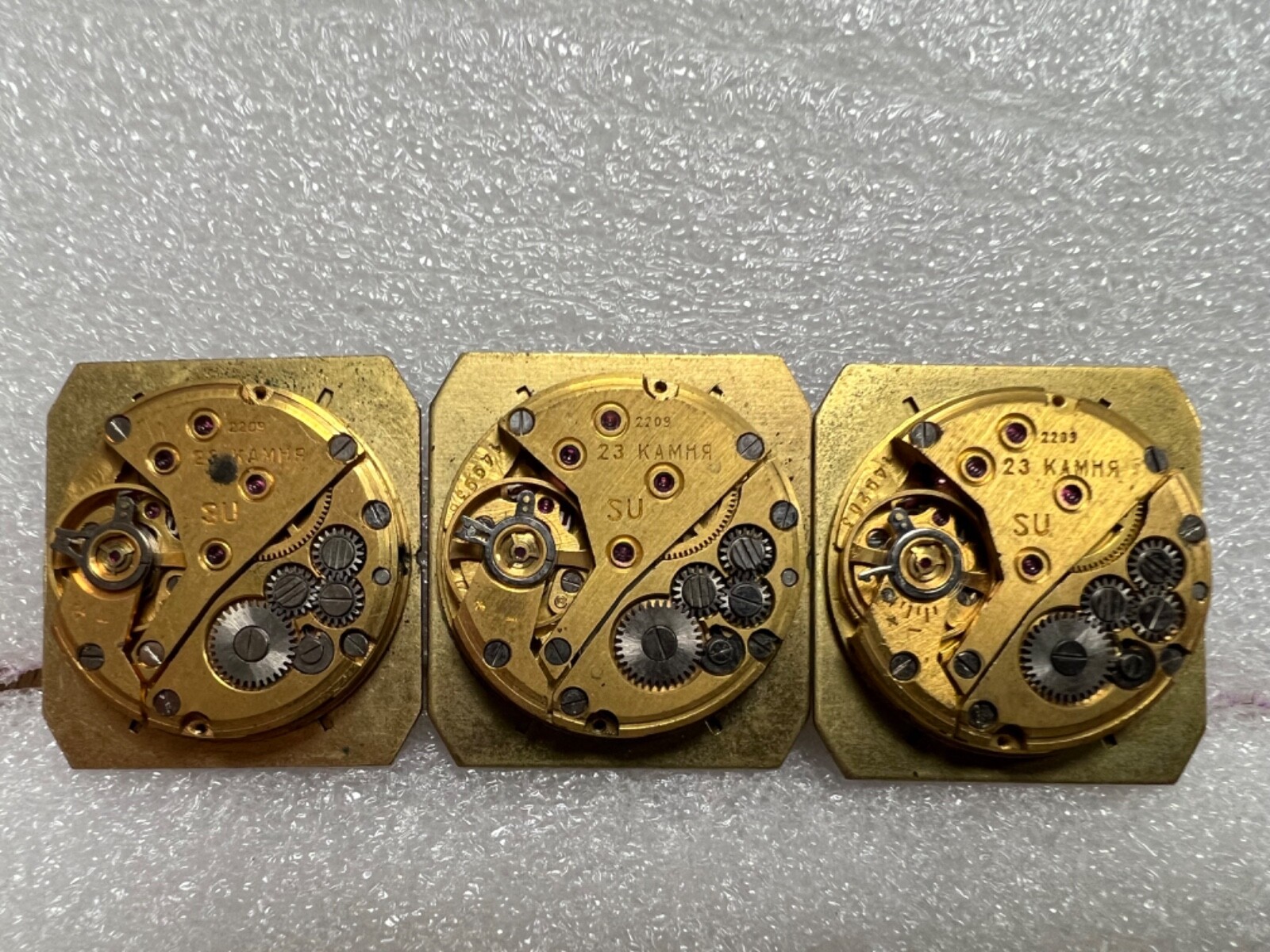 USSR LUCH movements 2209 caliber Gold Plated watch mechanisms FOR PARTS 3 pcs.