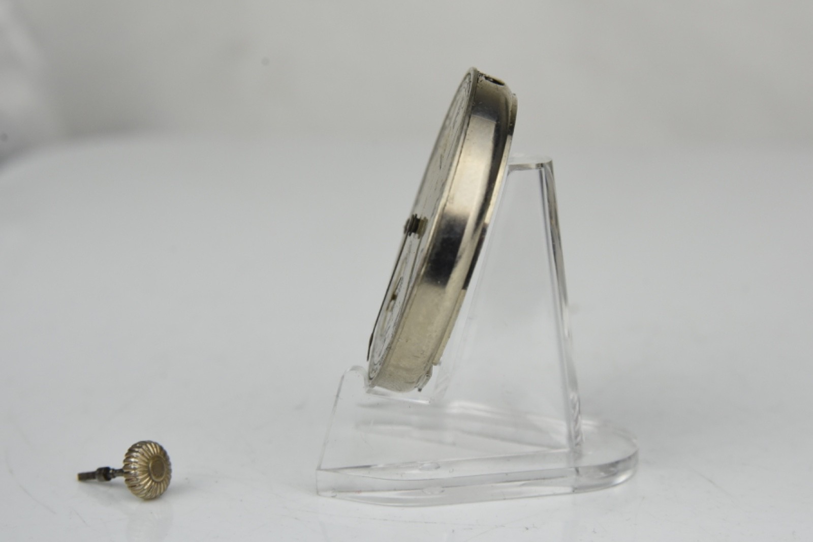 12s 17j Waltham Pocket Watch Grade 225 Movement Model Running