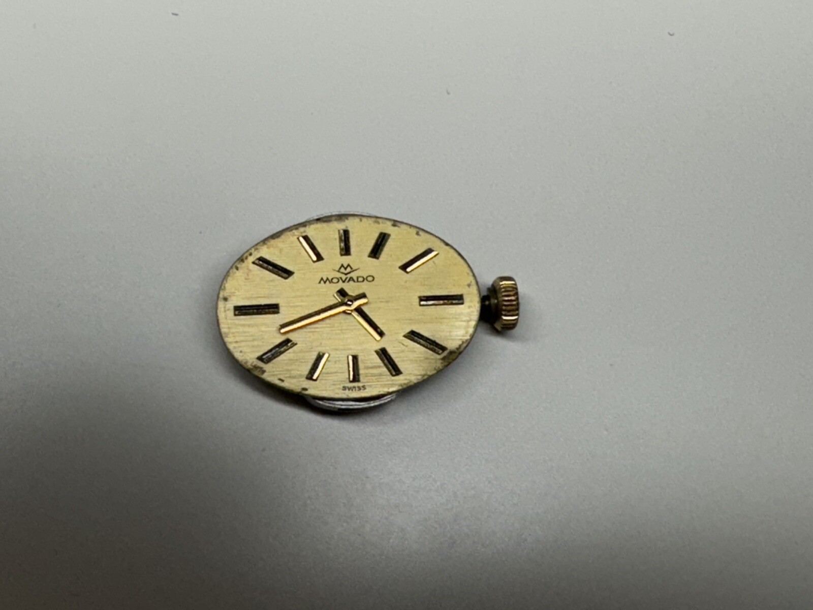universal geneve & movado ladies wristwatch movements only working !