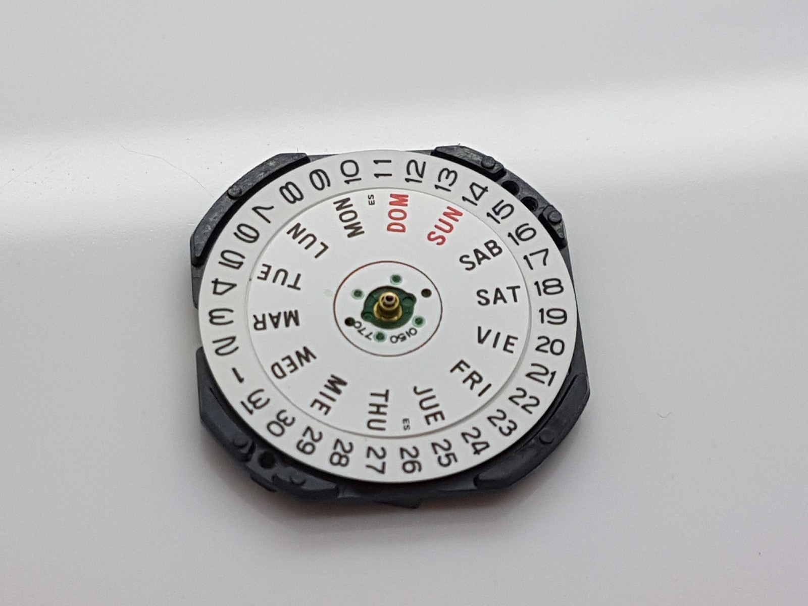 MOVEMENT VX33E WATCH MOVEMENT COMES TESTED WITH NEW BATTERY