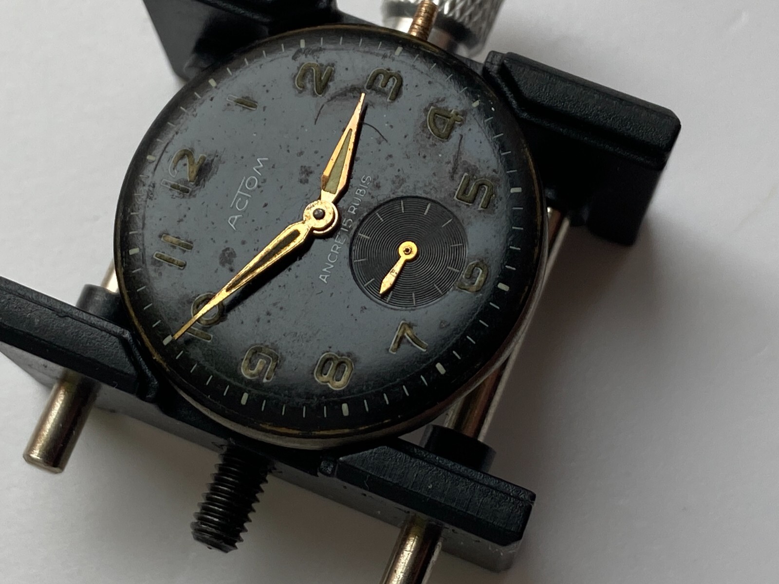 VINTAGE MEN WATCH FOR PARTS NOWORKING ACTOM 15 RUBIS FE 233-60 EBAUCHE CUPILLARD