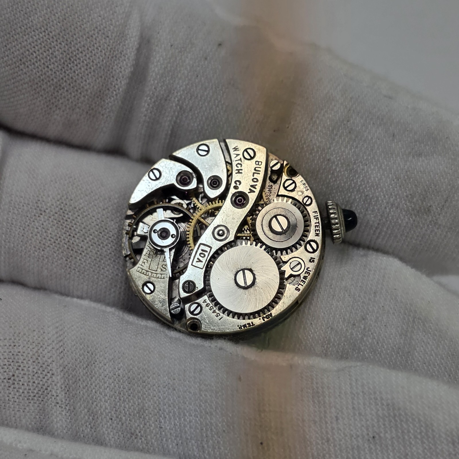 1920s BULOVA 10A 16j Art Deco 23.5, mm Antique Watch Movement PARTS or REPAIR