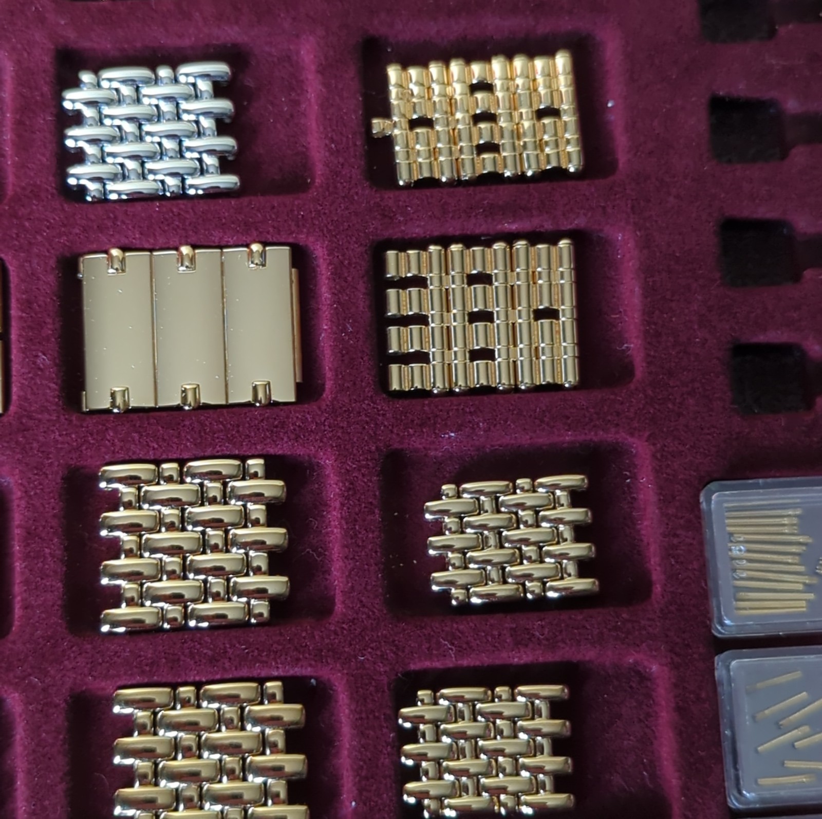 Raymond Weil Comprehensive Watch Bracelet Link Kit Mens and Ladies Circa 1990