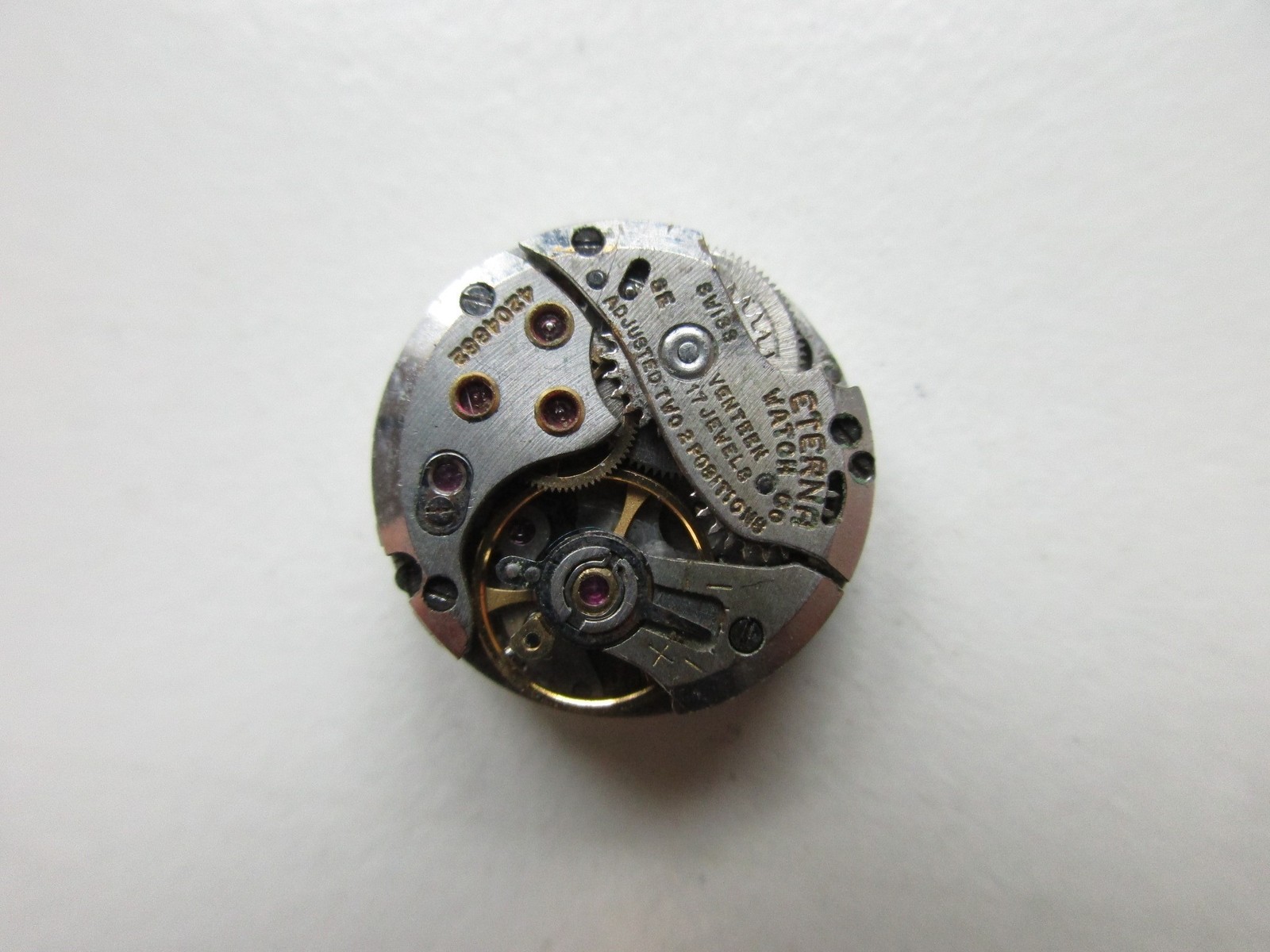 Eterna cal. 1418U Swiss watch movement – for use of parts