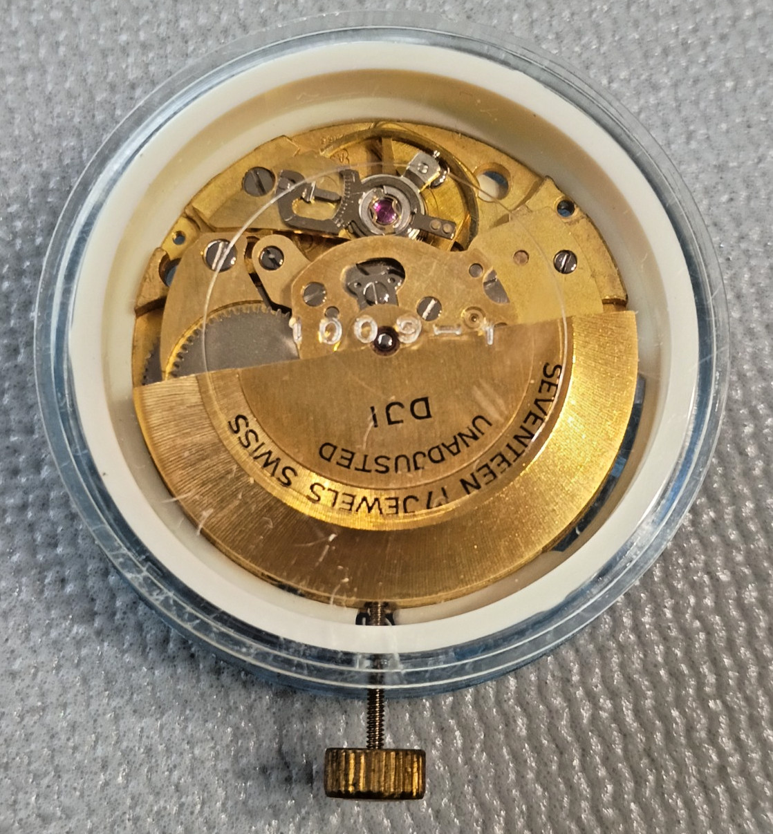 AS 2166 A. Schild 2166 Automatic Watch Movement DJI Swiss 17j NOS TAKE 1 OR 2