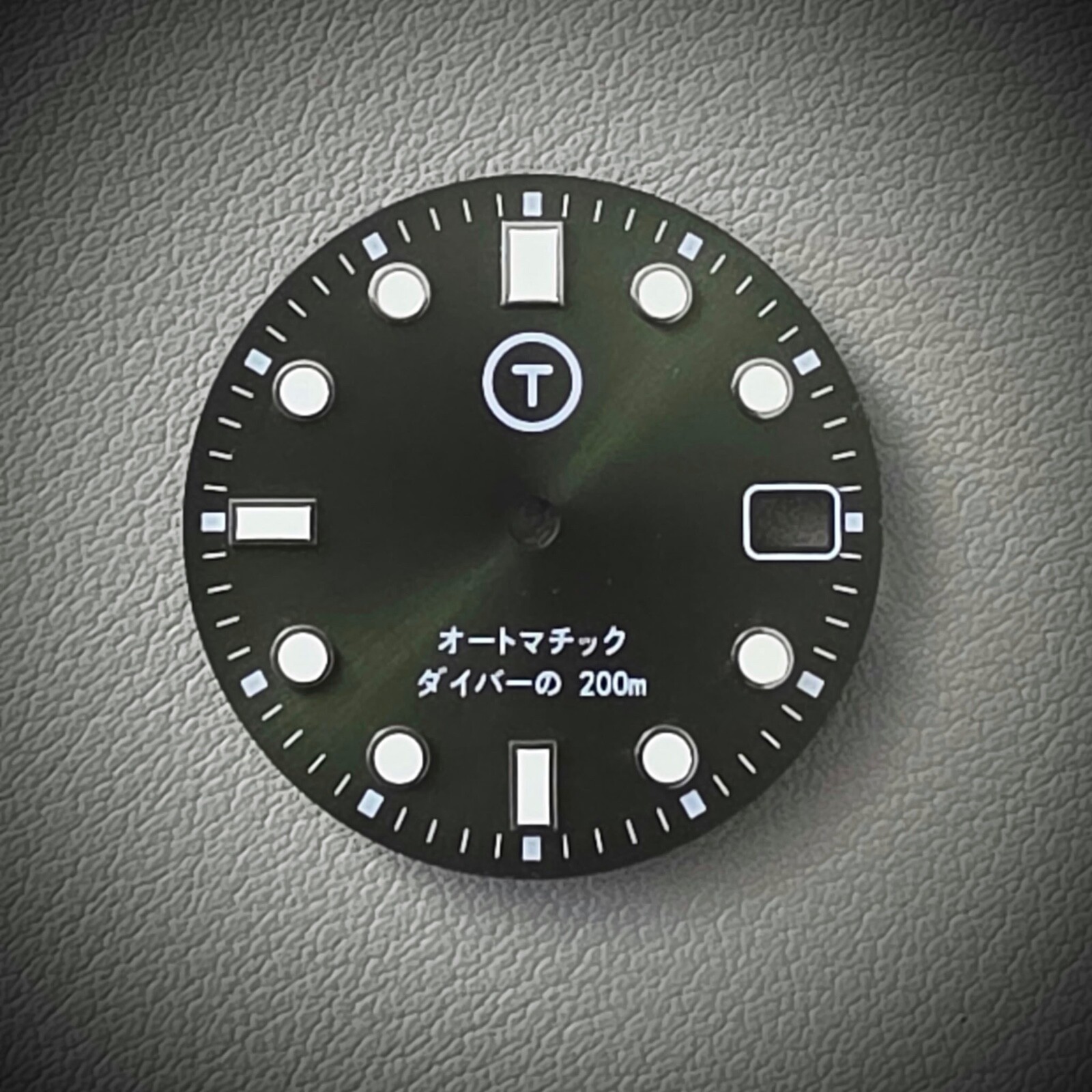 TLDC0581M Army Green Sunburst C3 / Seiko Mod Minute Date Dial NH35 4R35 SKX SRPD