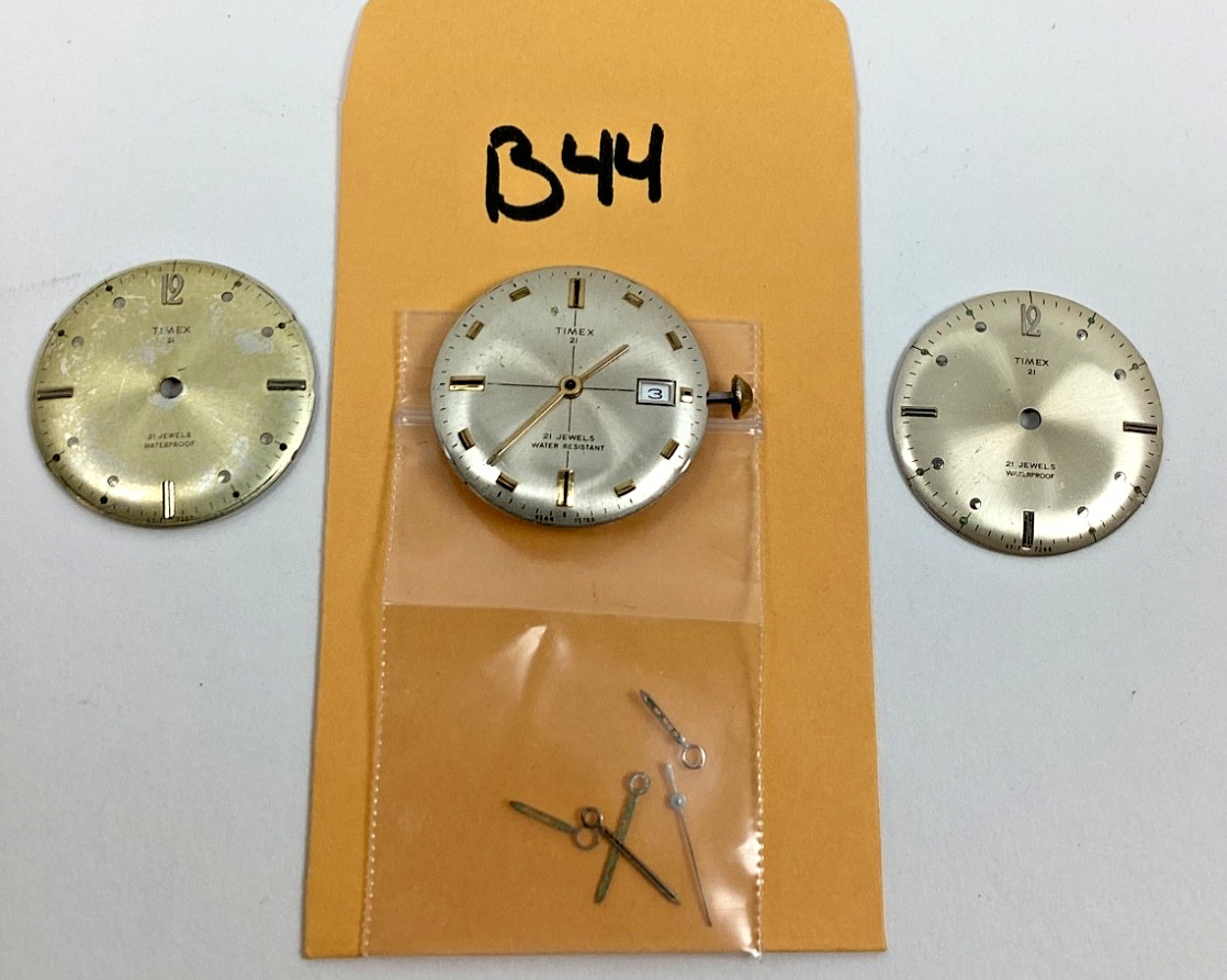 Lot of Timex 21 Jewel Mechanical M75 Date Movement Dial Hands Parts Repair READ