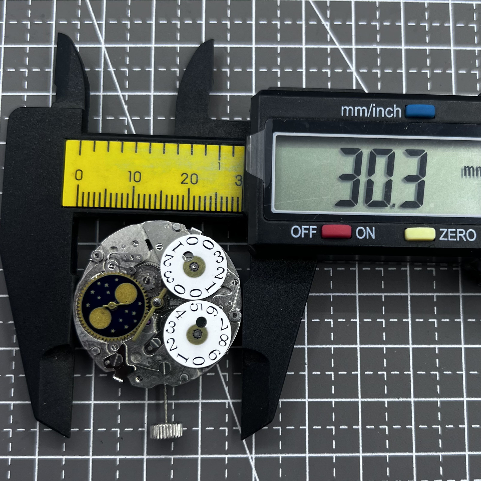 Seagull ST2528 Multifunctional Mechanical Movement Small Second At 9