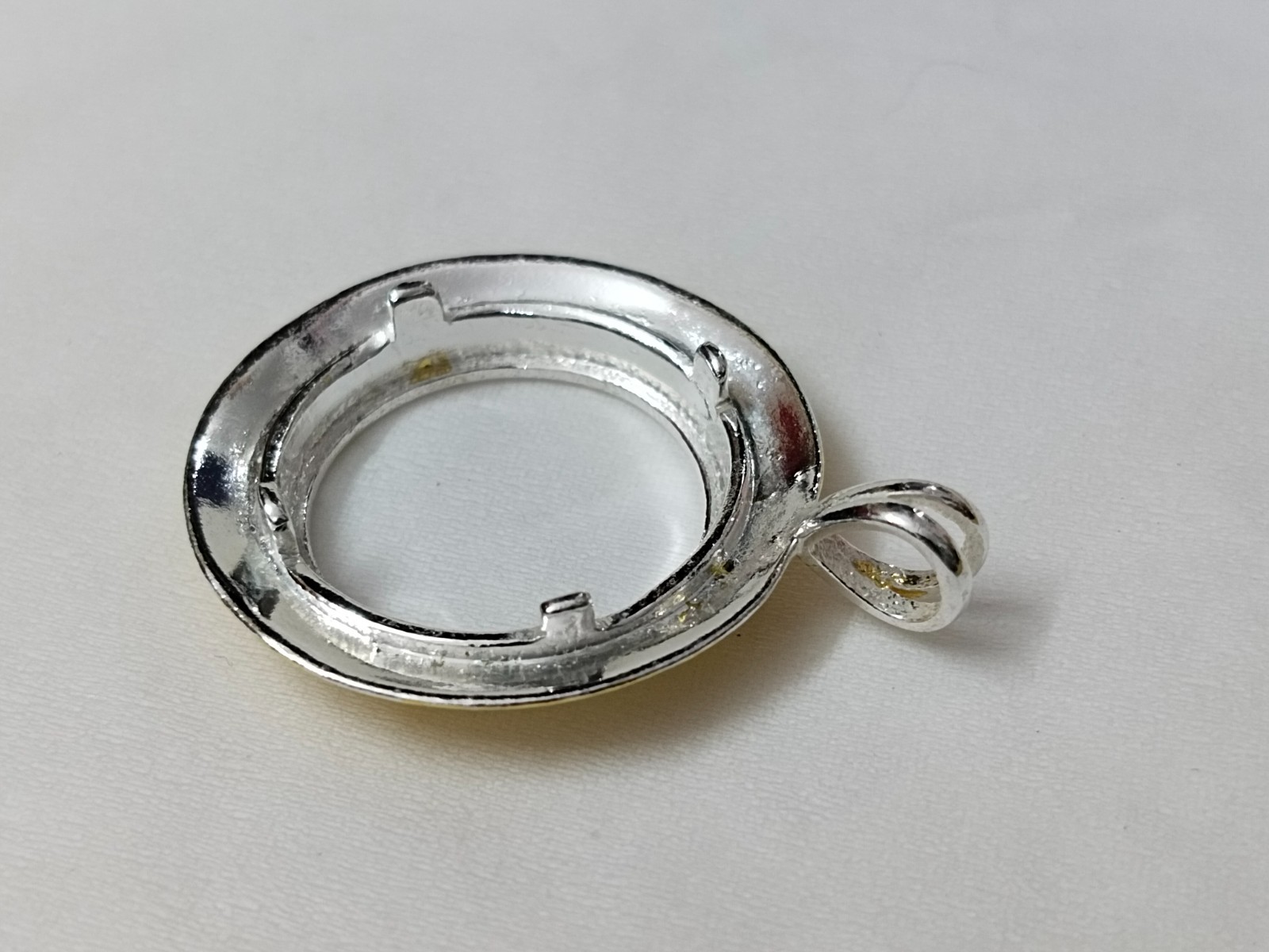925 Sterling Silver 18k Gold Plated Sterling Silver Round Bezel Pendant Blank