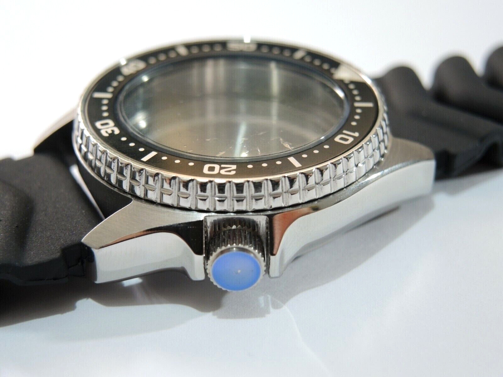 NEW STAINLESS BLACK CASE,CROWN,DIAL,HANDS,STRAP MEDIUM DIVERS SKX015 (7S26-0030)