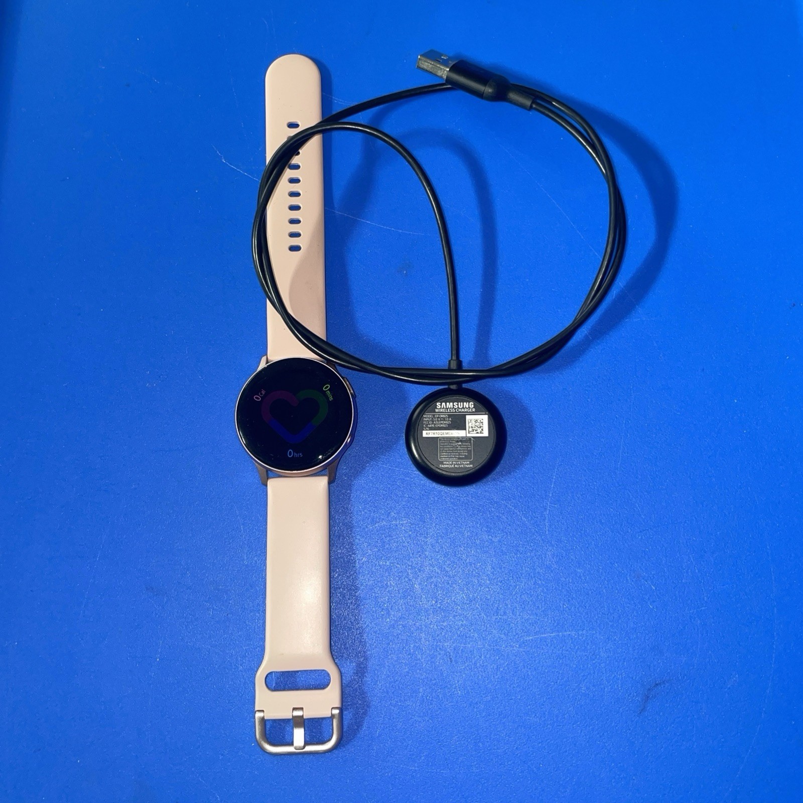 Samsung Galaxy Watch Active 2 Pink and Charger Size S/M – Works