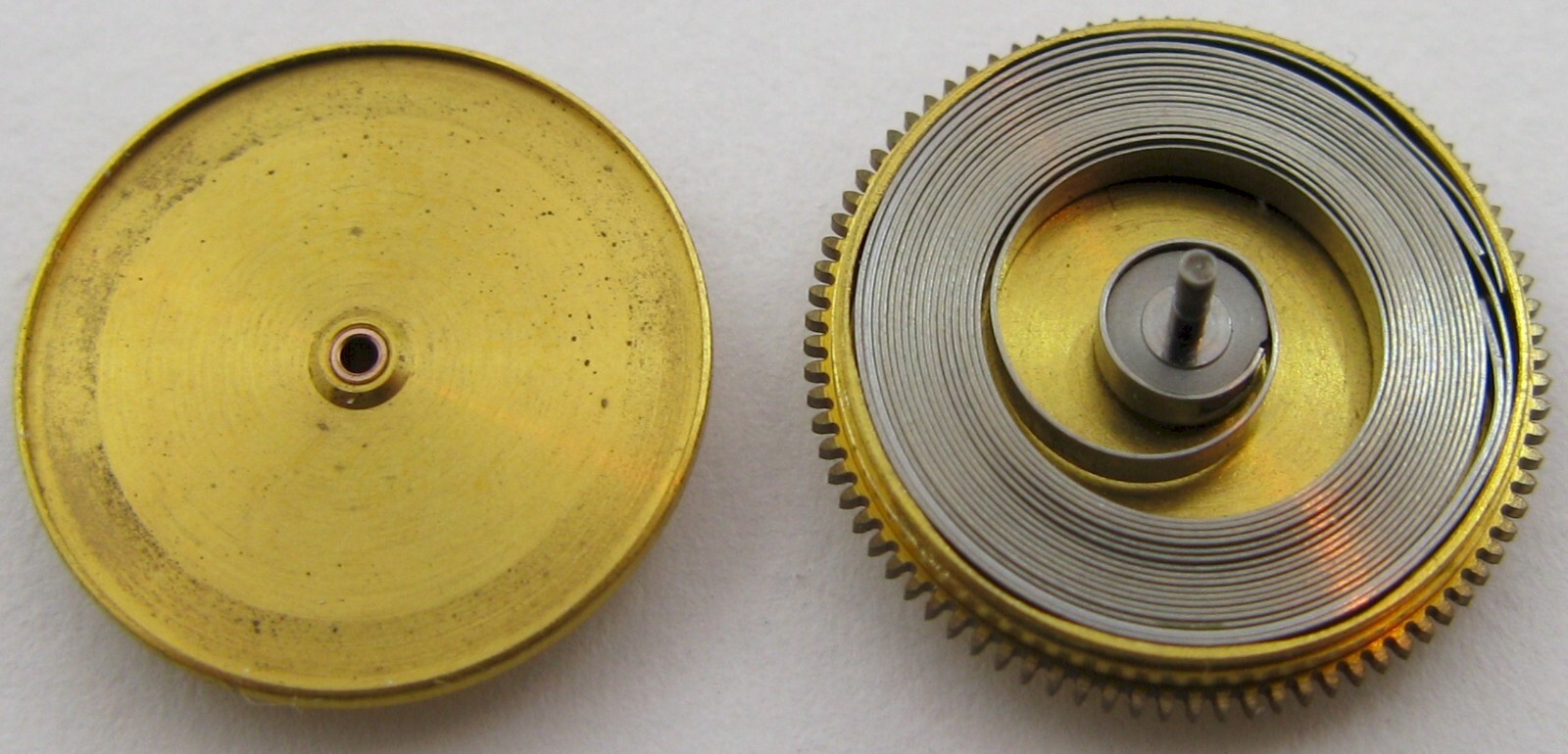 Omega 1040 Lemania Watch 1340 chronograph part 1200 1203 1224 complete barrel