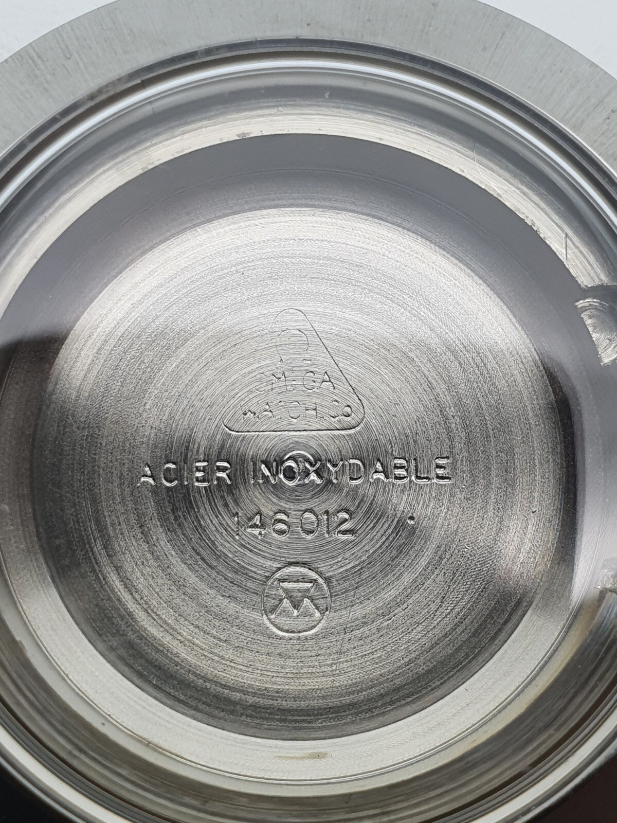 Omega Chronostop 146012 Case – Parts