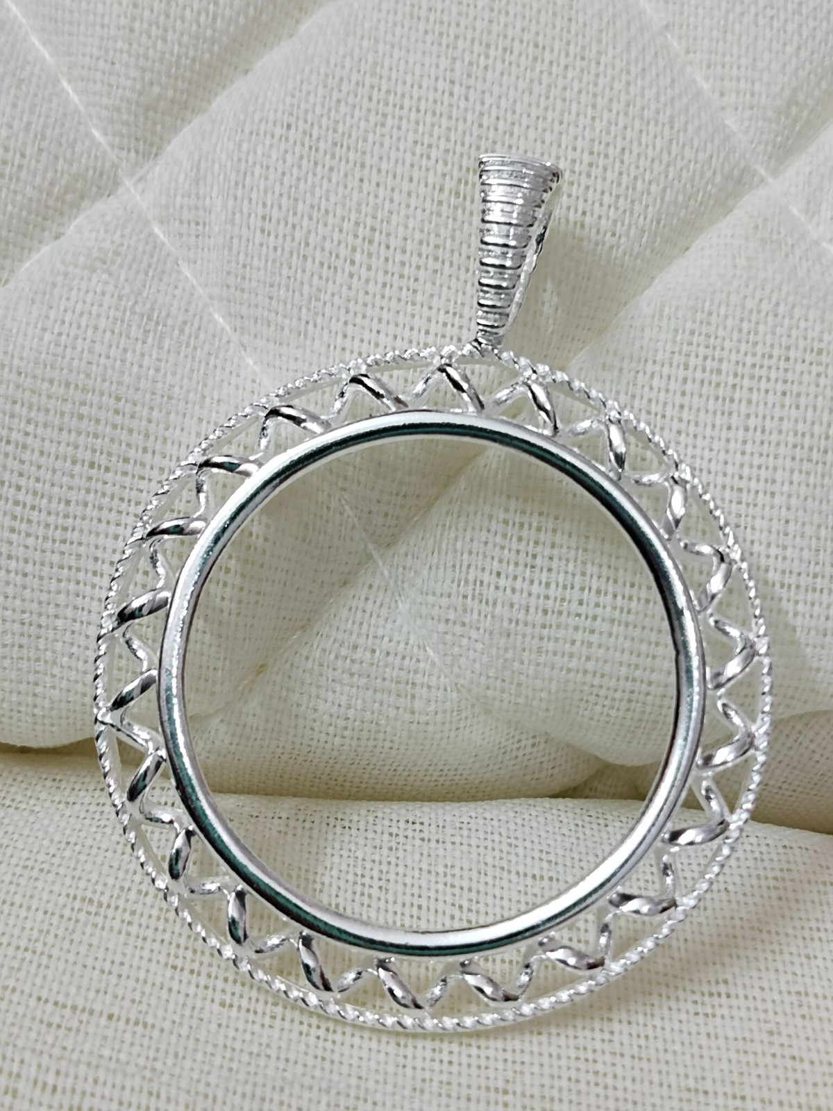925 Sterling Silver Round Bezel Pendant Blank Bezel holder Coin Connector