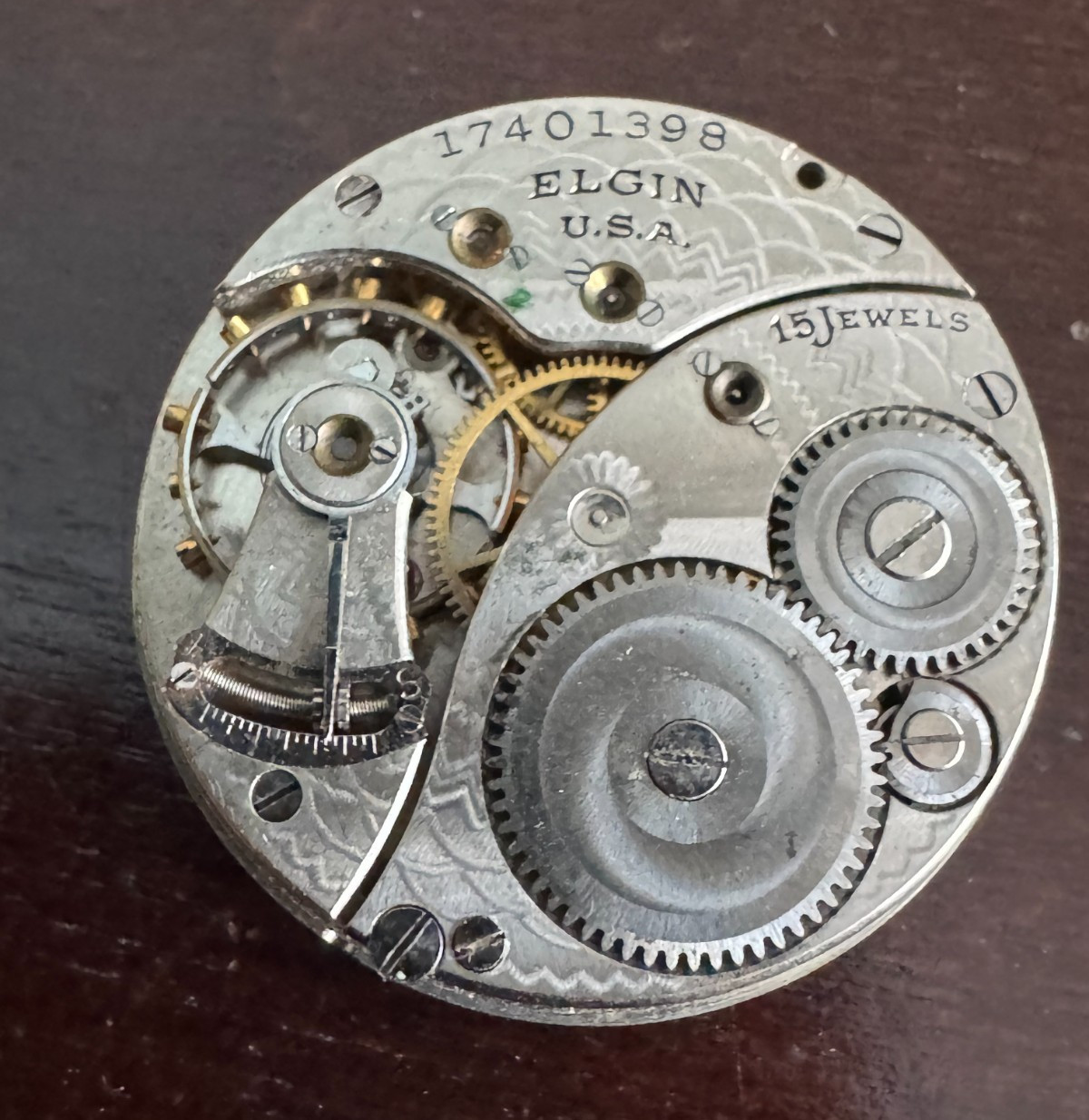 VINTAGE 0 SIZE ELGIN POCKET WATCH MOVEMENT GR. 354 TICKS NEEDS SERVICING