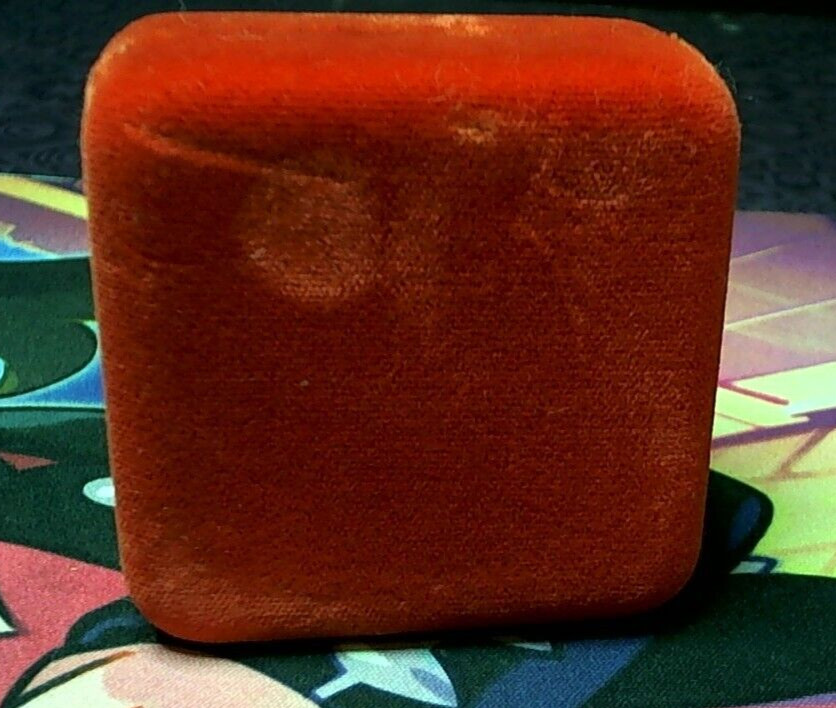 Helzberg Ring Case Vintage With PIN