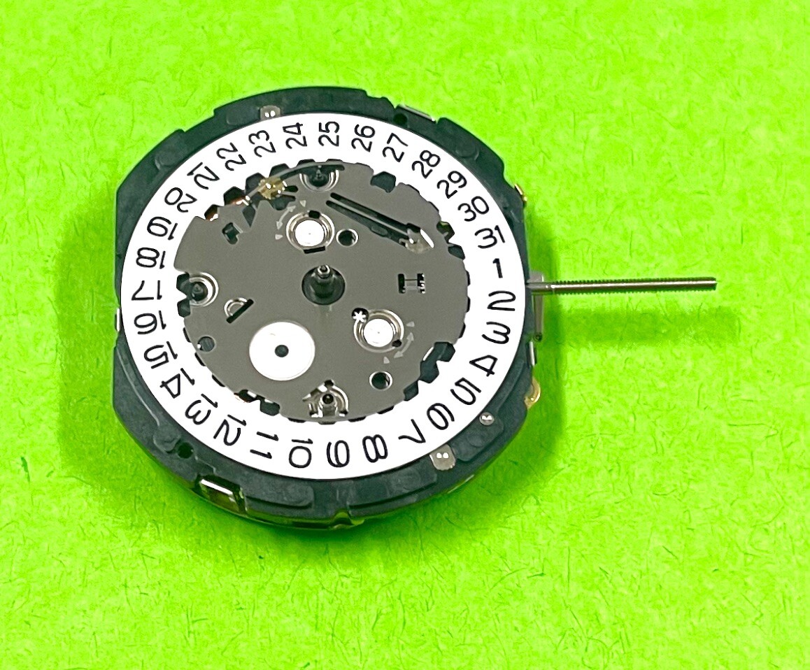Genuine Seiko 7T62 7T62A Japan Made Quartz Watch Movement, 3 Hands Date at 3 New