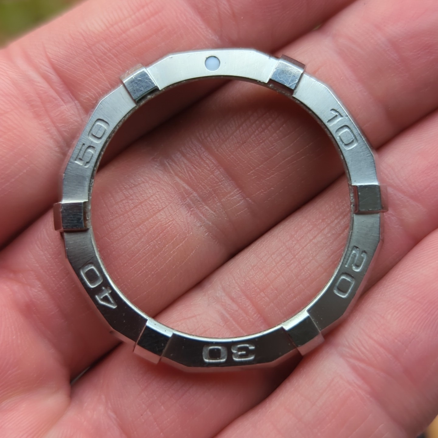 Tag Heuer CAY2110-0 Aquaracer Used Original Watch Bezel Part (U75)