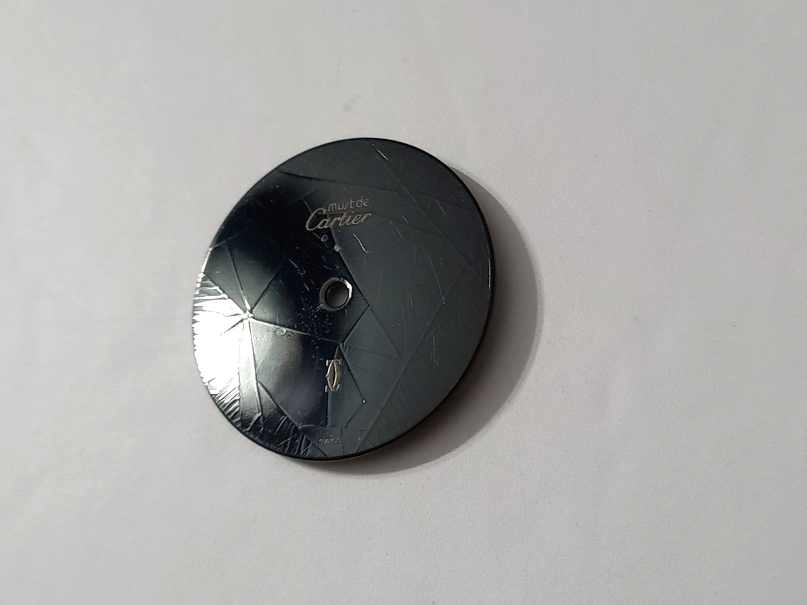 MUST DE CARTIER VERMEIL ROUND BLACK LADIES DIAL 20.5 MM – USED CONDITION