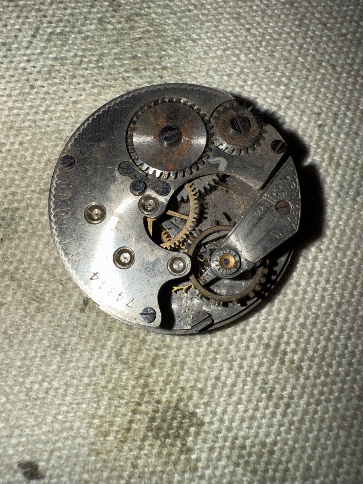 VINTAGE 27.65MM NEW ENGLAND WATCH CO. POCKET WATCH MOVEMENT FANCY DIAL