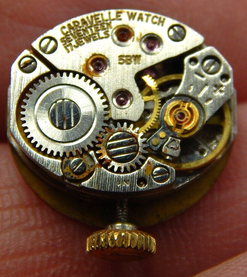 Vintage Caravelle by Bulova 1971 5BW 17 jewel ladies wrist watch movement