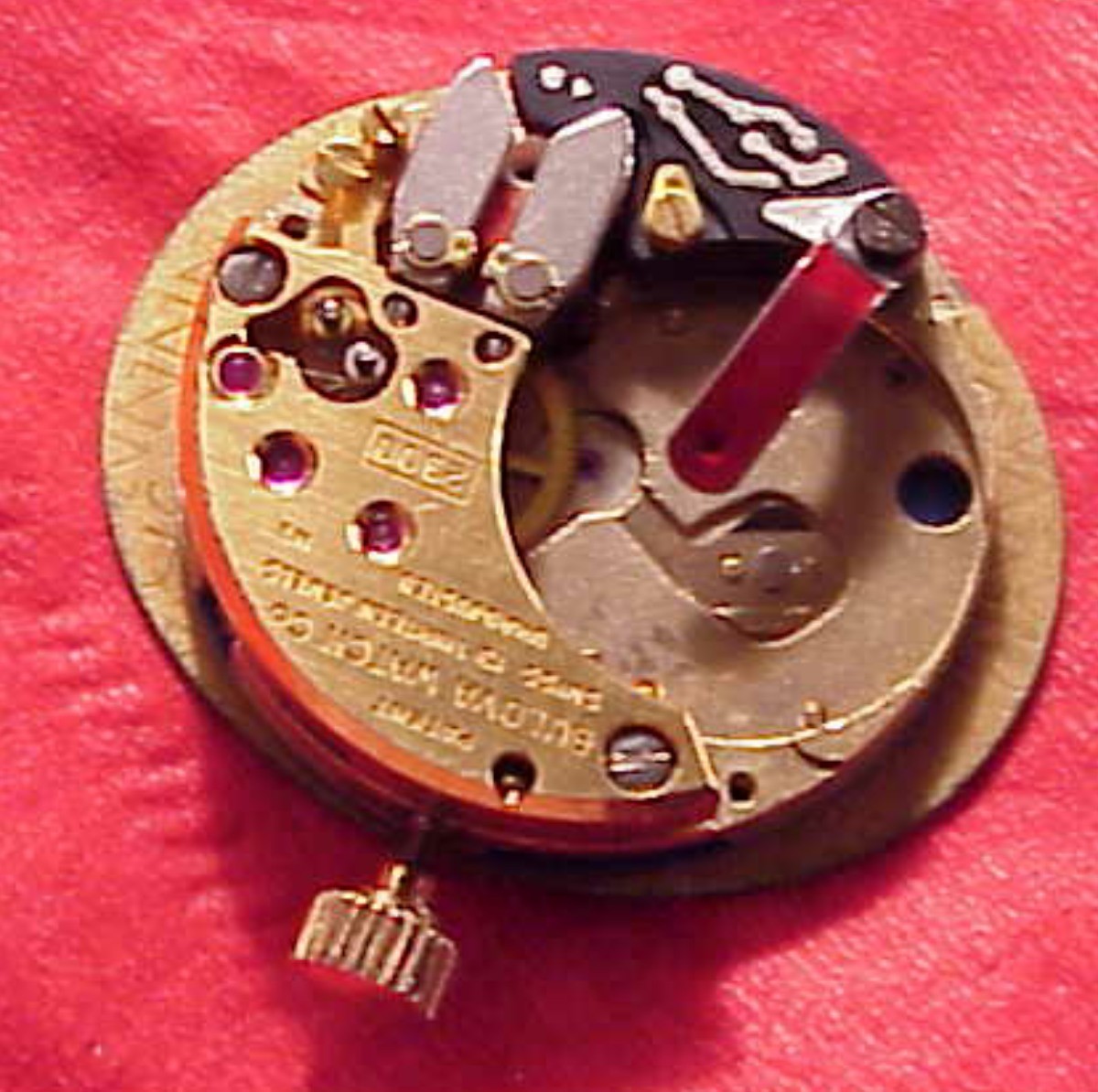 Bulova Accutron BATTERY WRISTWATCH Movement Dial Bulova 2300 NO RUN