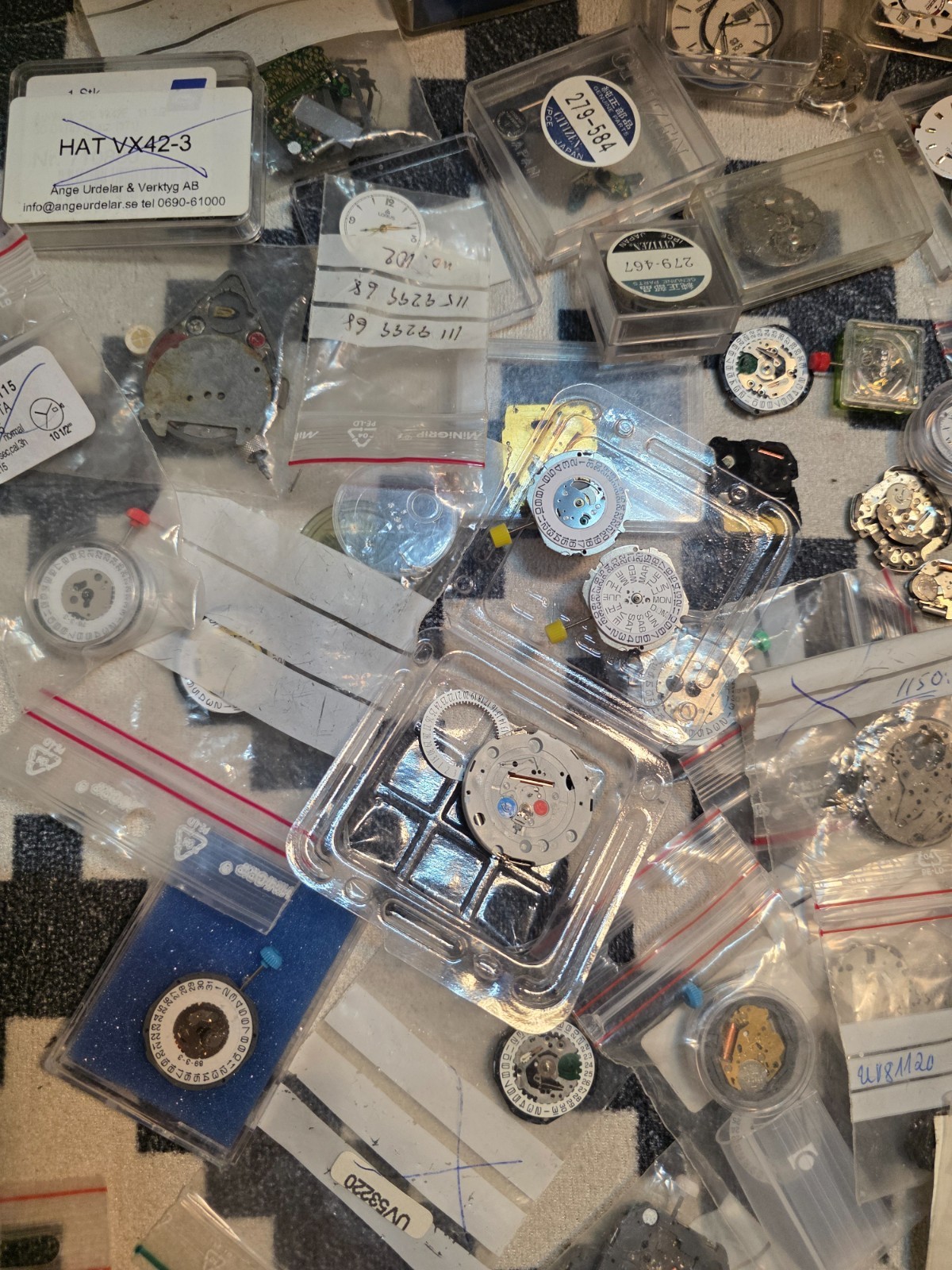 New and used Japanes watches movments and parts