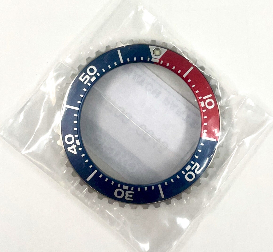 Seiko 5M62-0BL0 Rotating Bezel 87060045 Genuine New