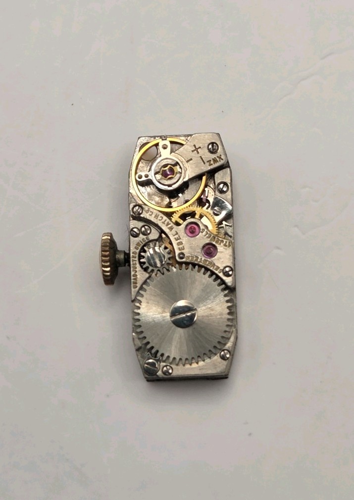 Vintage EBEL 17 jewel Swiss Ladies Baguette Watch Movement – Running