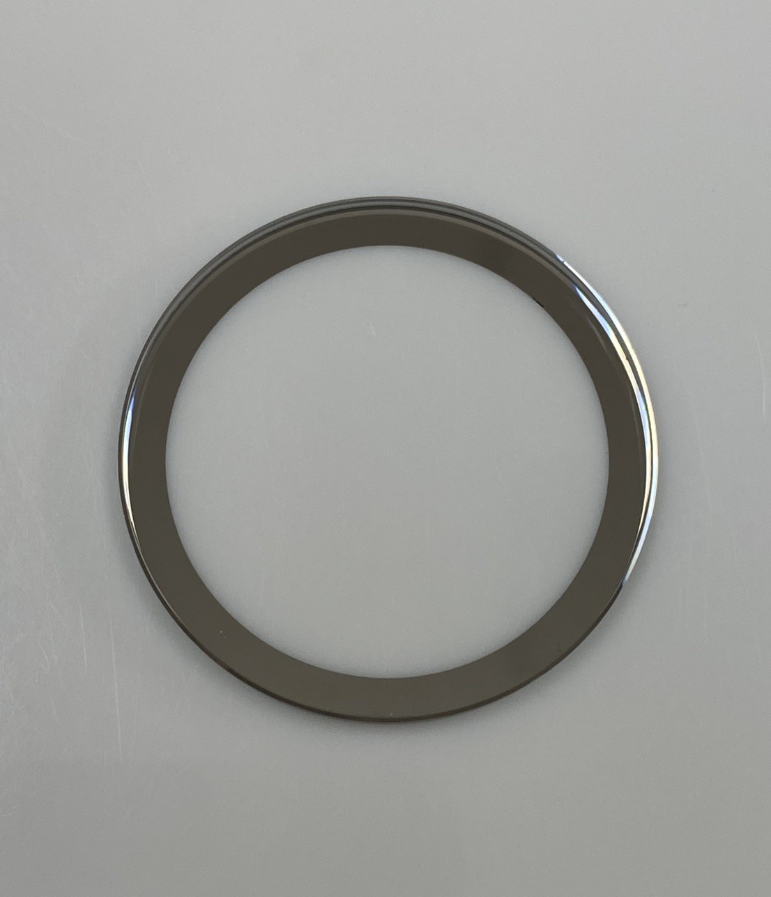 (37.4mm x 2.50mm): 2.8mm Silver Crystal to fit Movado Bold MB.01.1.14.6135