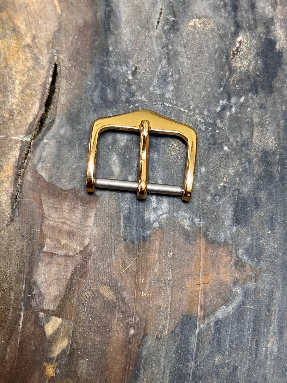 Yellow gold-plated 16mm open invintage watch band buckle arched design old stock