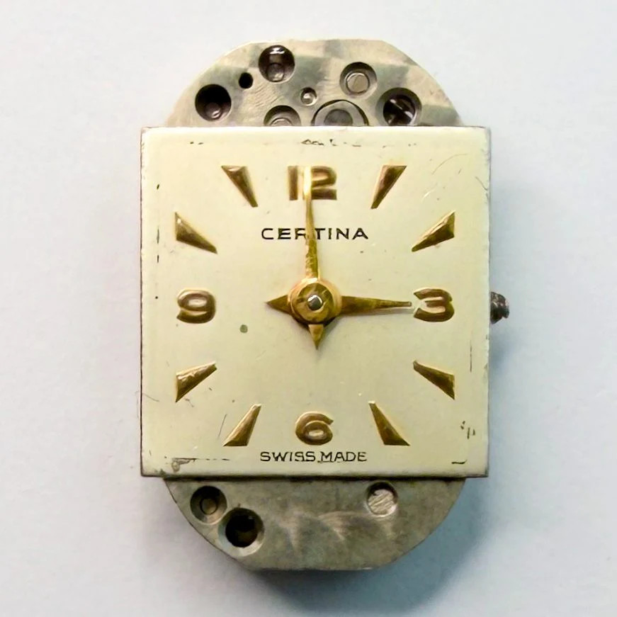 Certina 230 Watch Movement – 19.65 x 12.49mm – For Spares or Repair
