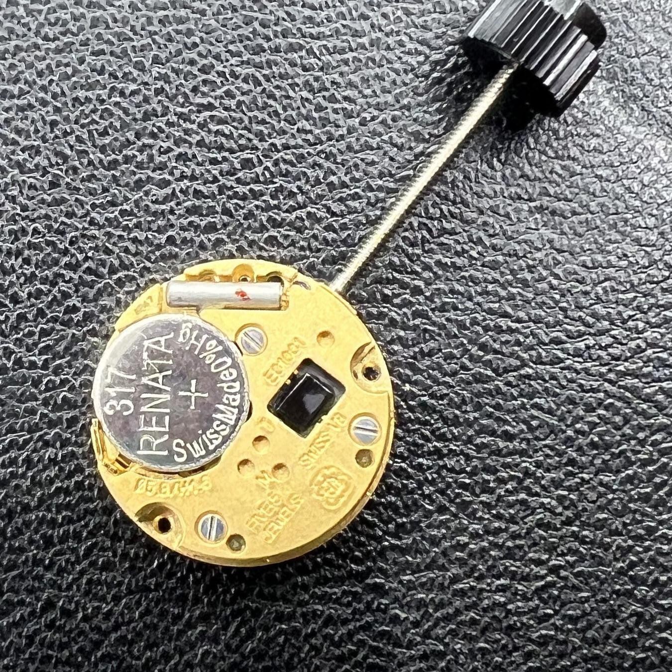 ETA Swiss Quartz Movement E01.001 2-Hand Watch