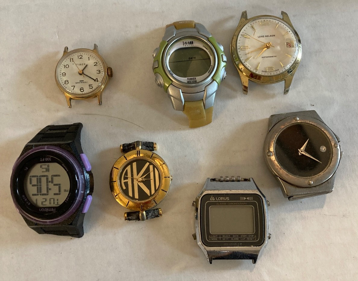 Lot of 7 Vintage Watches–No Bands–May/May Not Work, Need Batteries–FOR PARTS