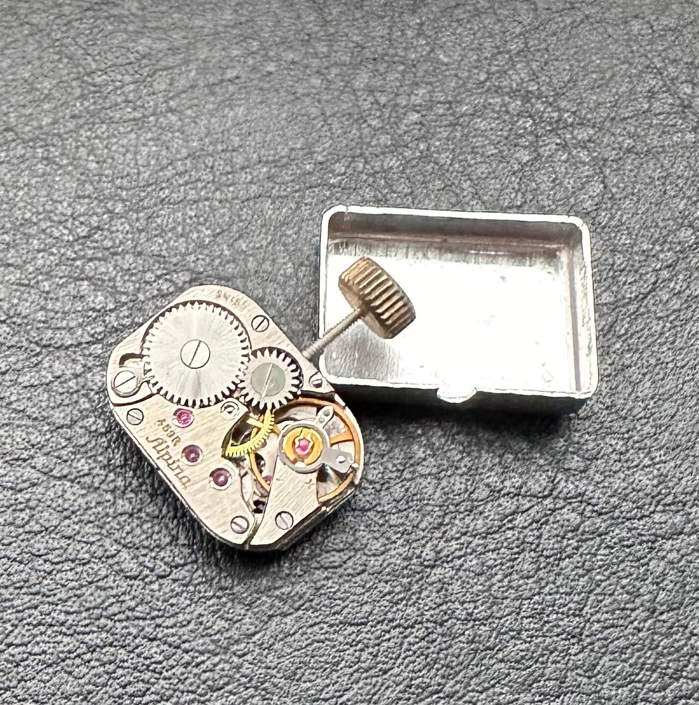GENUINE ALPINA 459R HANDWINDING MOVEMENT NOS – FROM STOCK