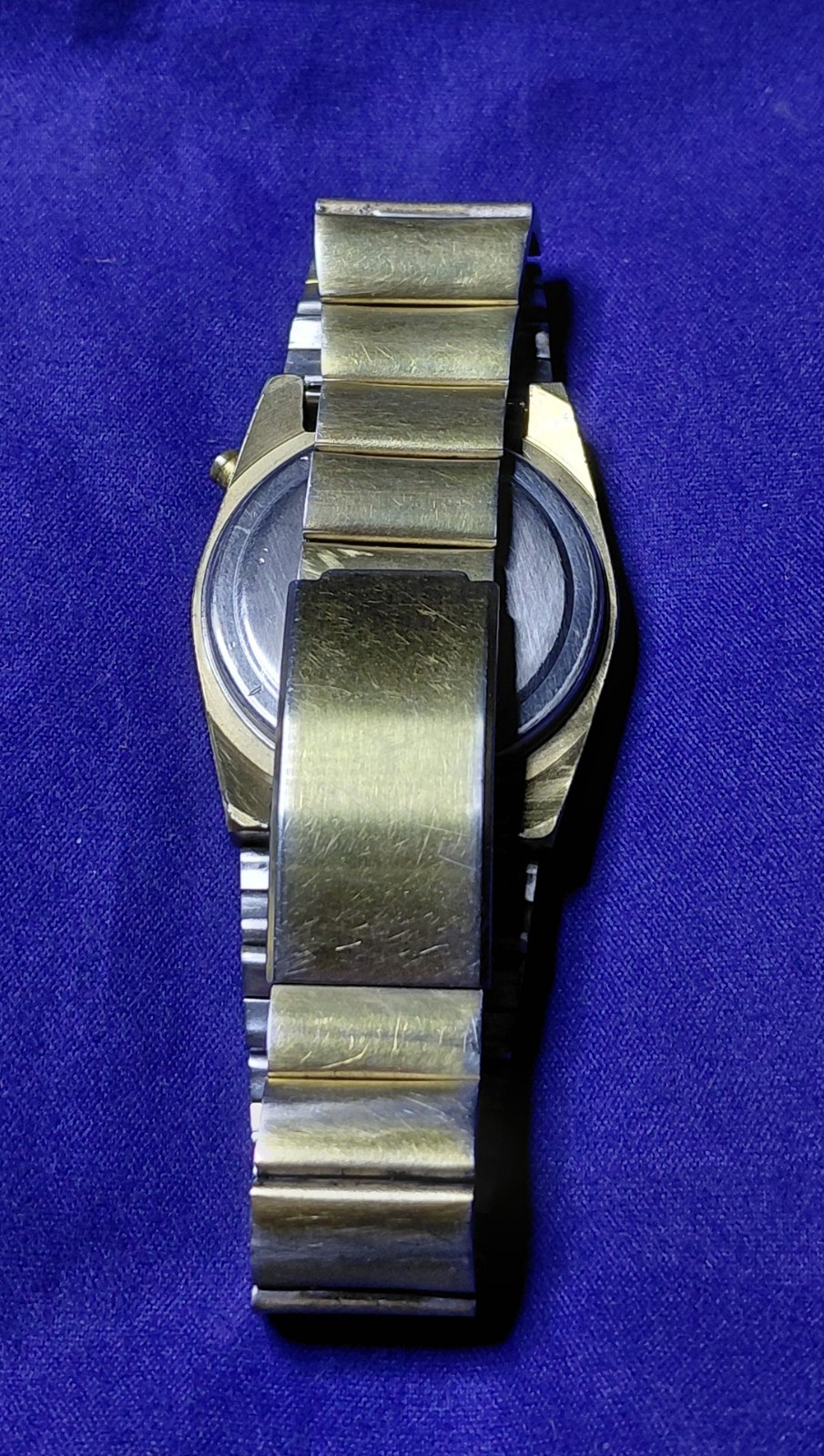 Empty Men’s Goldtone Red LED Screen Watch Case w/Band *Only * Very Clean