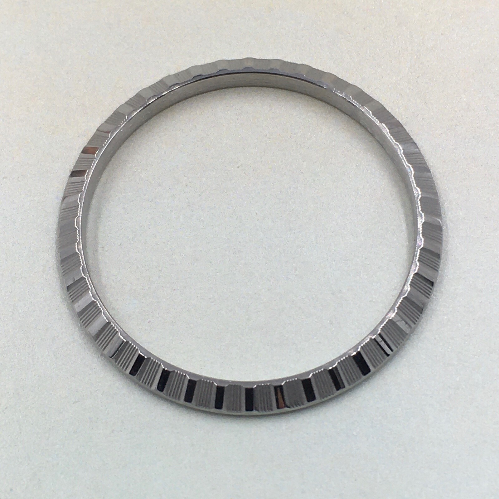 Genuine Rolex Ladies 26mm Engine Turned Bezel 6917, 6919, 79240, 69240.