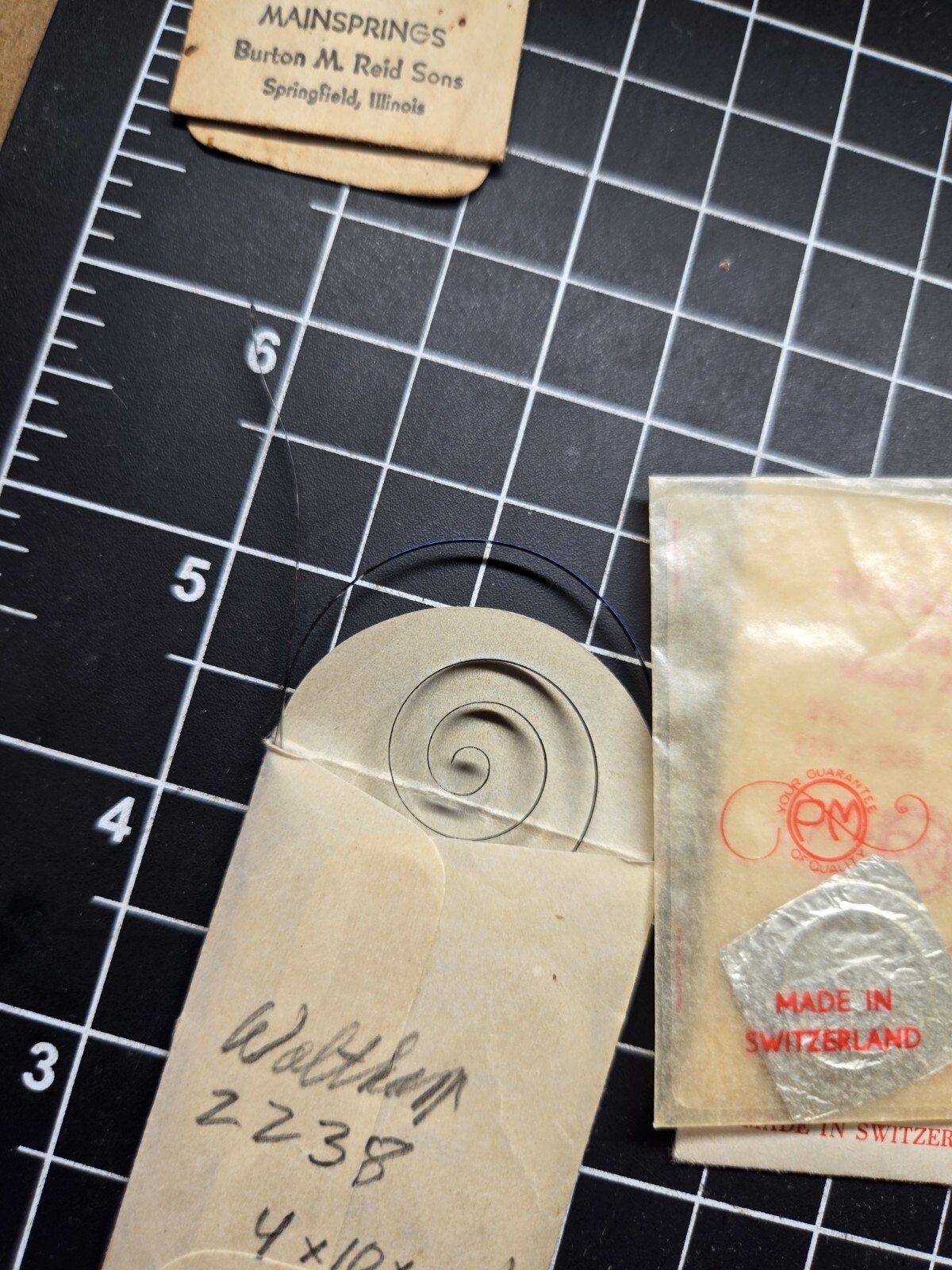 waltham pocket watch barrel arbor mainspring lot 750 670 2242 2247 2250 2243