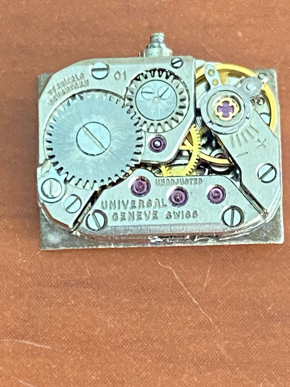 VINTAGE LADIES UNIVERSAL GENEVE WRIST WATCH MOVEMENT, CAL. 01, NOT RUNNING,