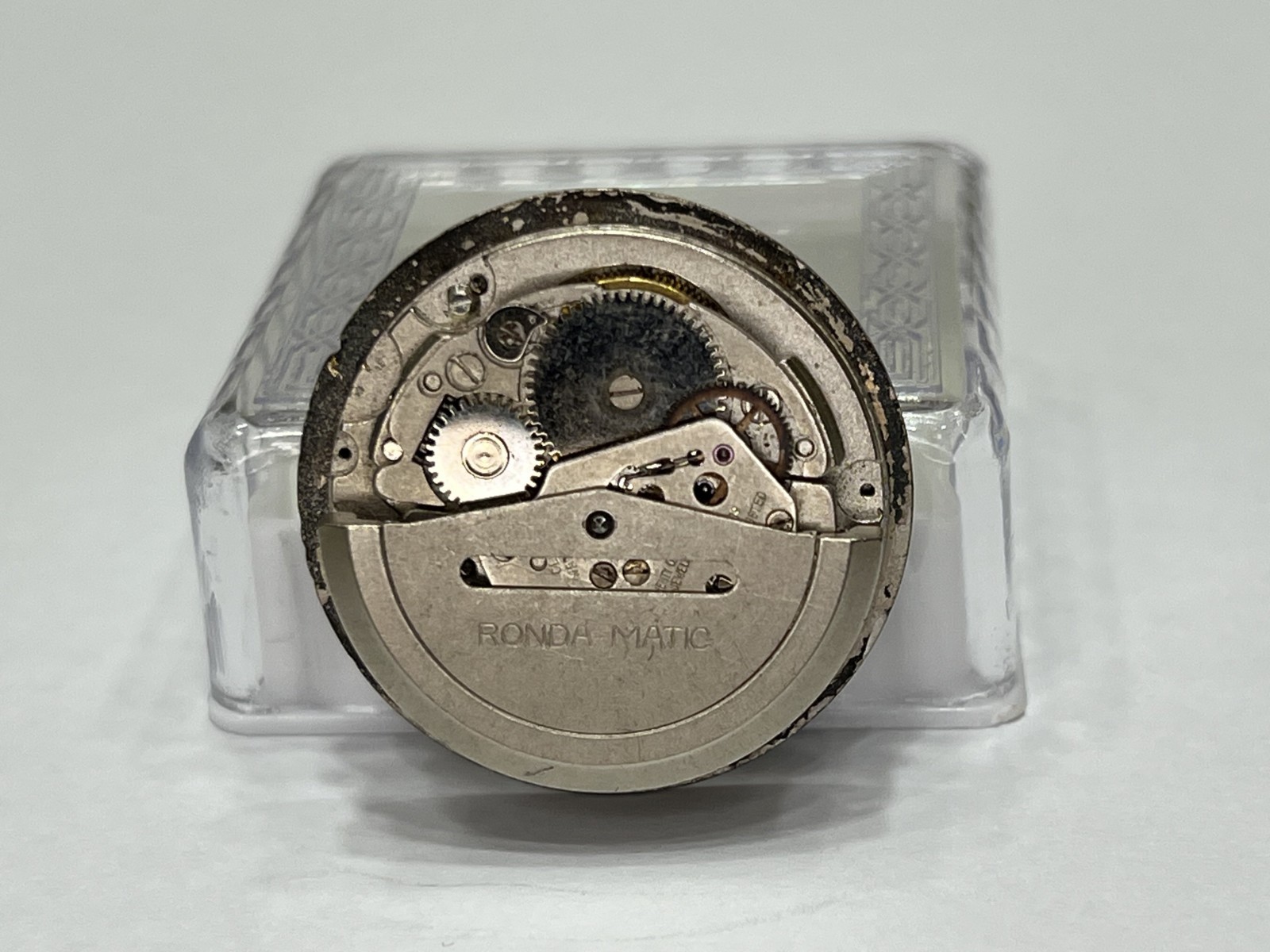 Movement Automatic Cal 1219 Ronda Matic 21 Jewels Day Date