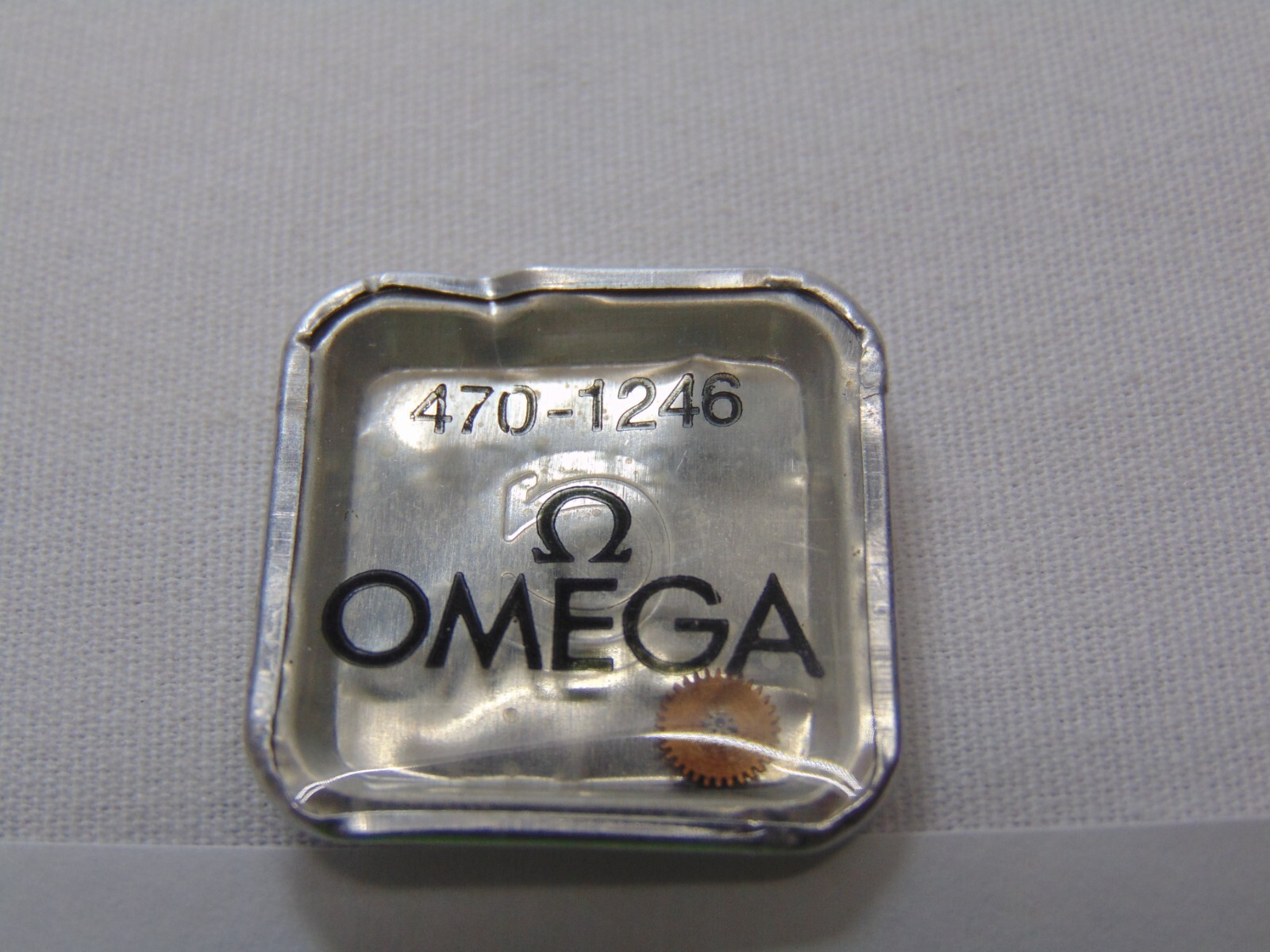 Vintage Omega Watch Part Replacement New Sealed Package 470 1246 Minute Wheel