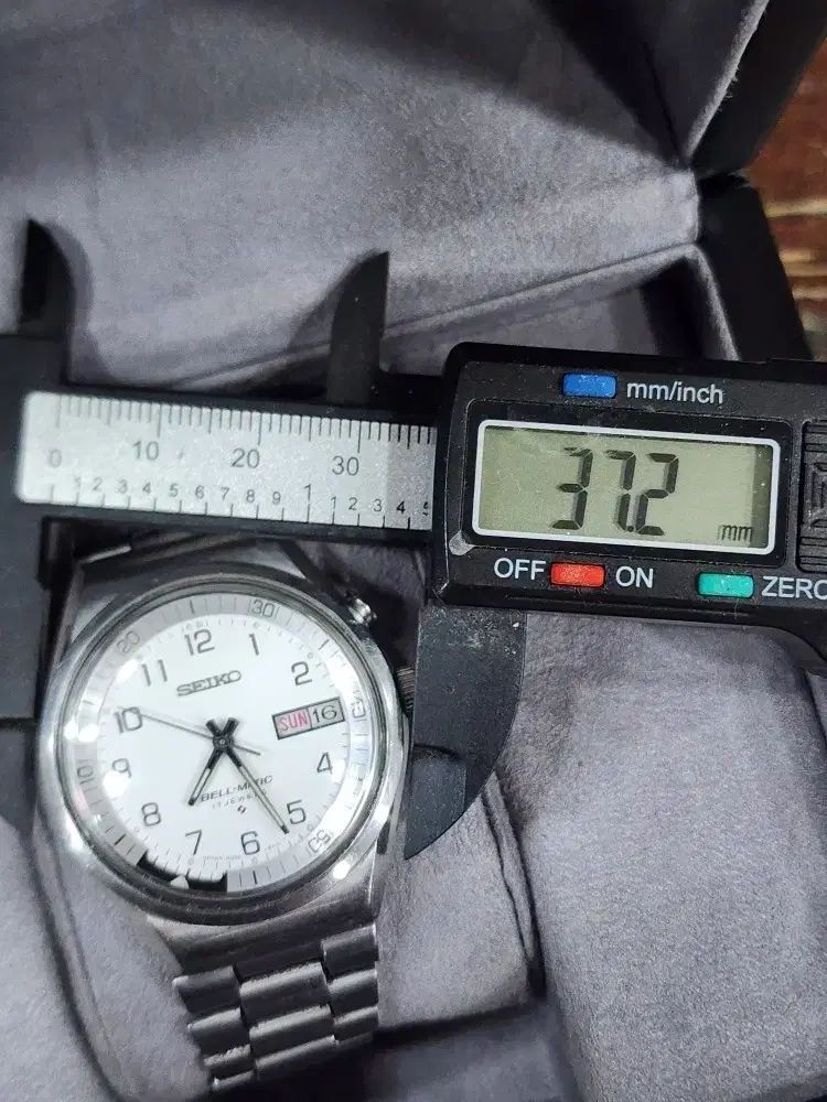 Vintage Seiko Bell-Matic Automatic T-Shirt