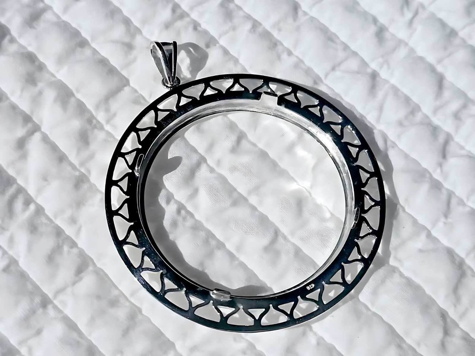 925 Sterling Silver Prong Back Filigree Edge Bezel for 41mm 1 oz Coins