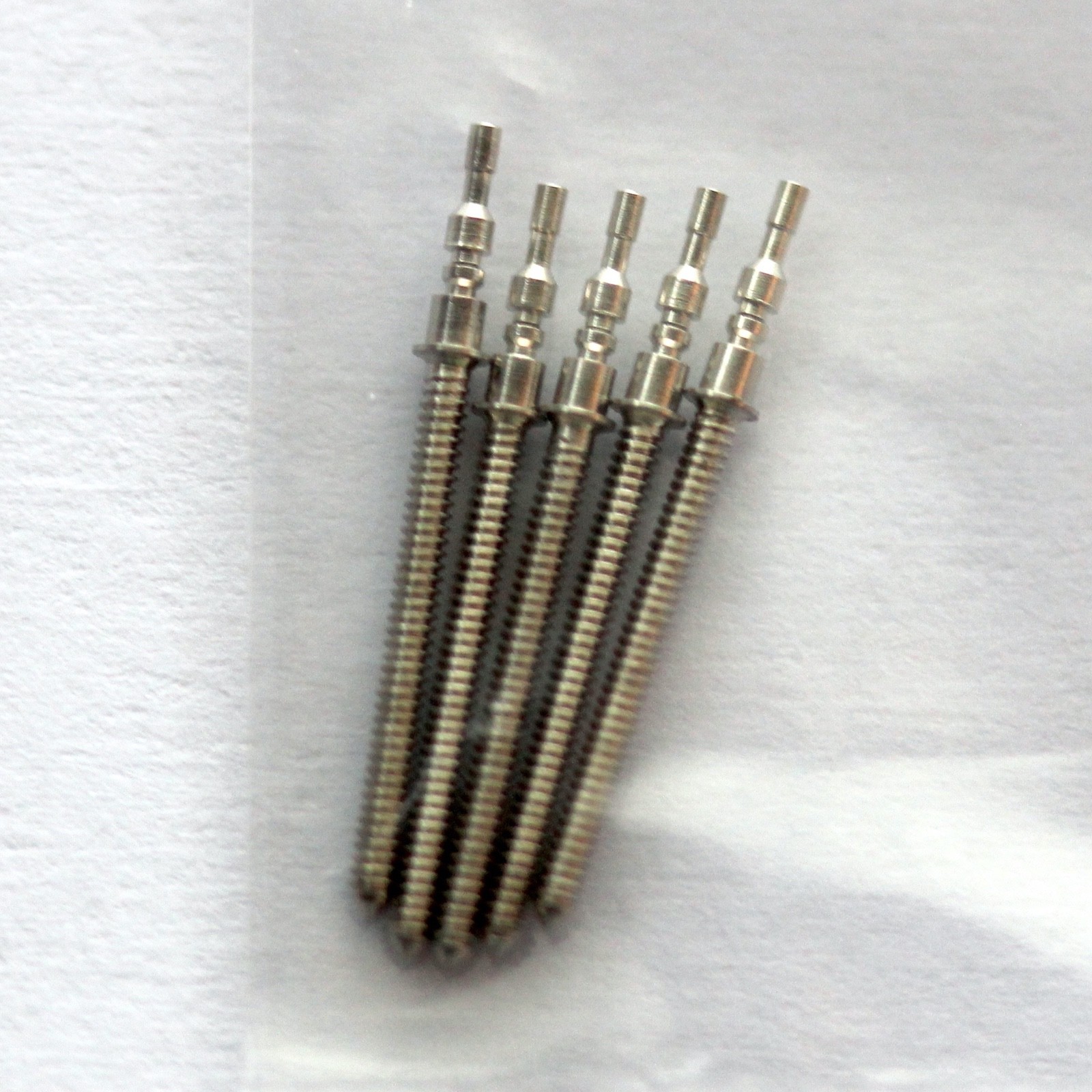 5x Seiko 354 365 / 354365 Winding Stems (Calibres V810 / V811)