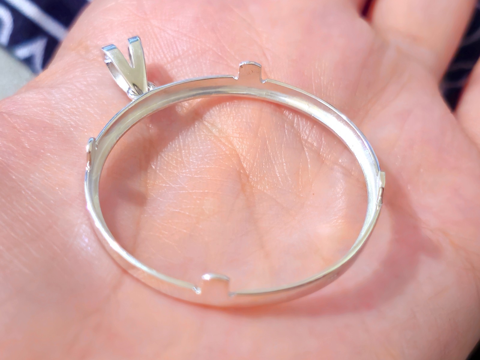 925 Sterling Silver Prong Back Simple Bezel for 34mm Mexican 1 Peso Coins