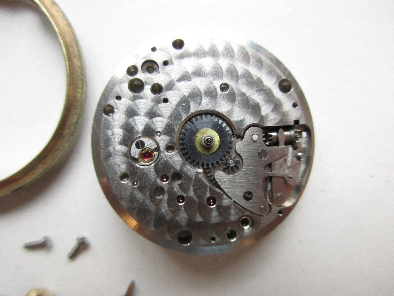Alpina cal. 598R Swiss vintage watch movement – parts loose – running