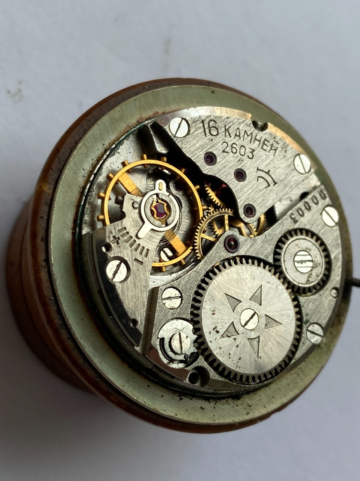 VINTAGE MEN WRIST WATCH FOR PARTS MOVEMENT RAKETA PAKETA USSR 16 JEWEL CAL. 2603