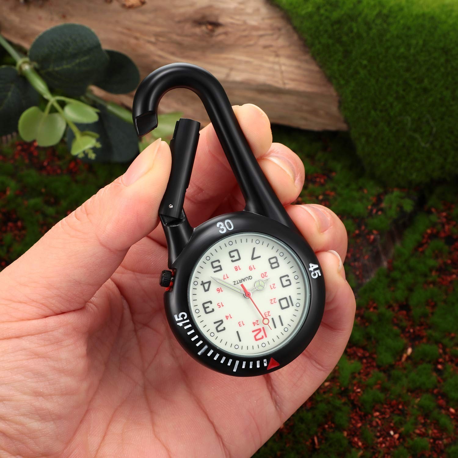 Hicarer 2 Pieces Clip on Quartz Watch Backpack Fob Belt Glow in The Dark Unis…