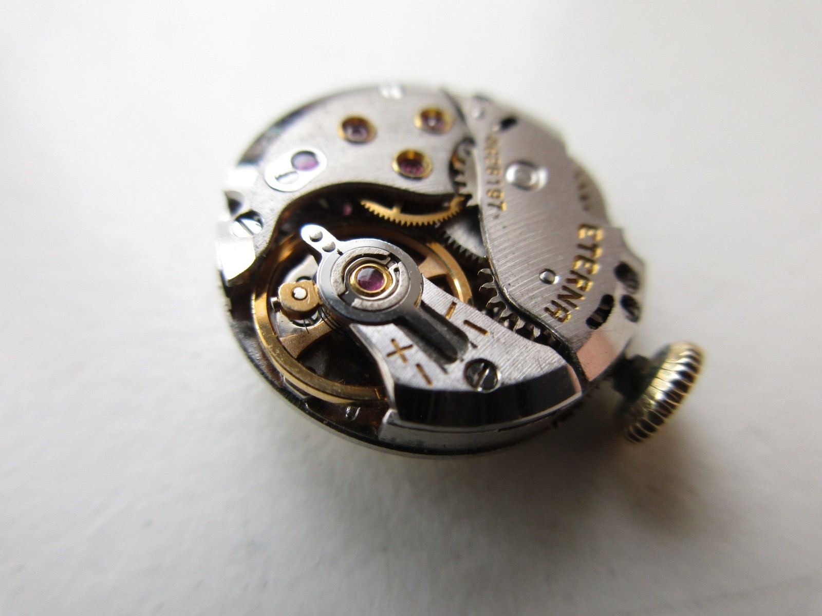 Eterna cal. 1418U Swiss made watch movement – running